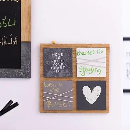 Tamburika Colorful In Rustica Area Milohnići